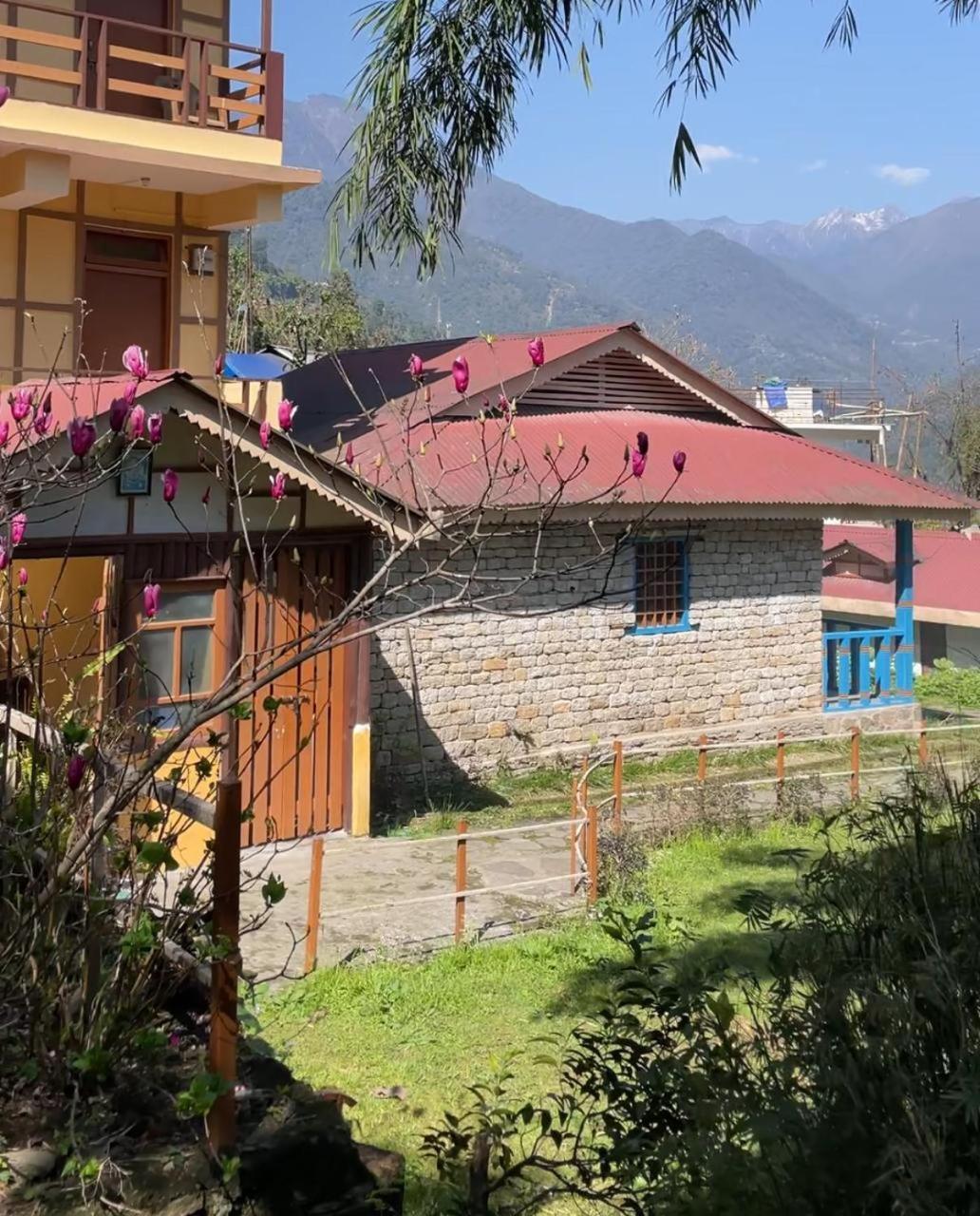 Daragaon Retreat Leilighet Pelling Eksteriør bilde