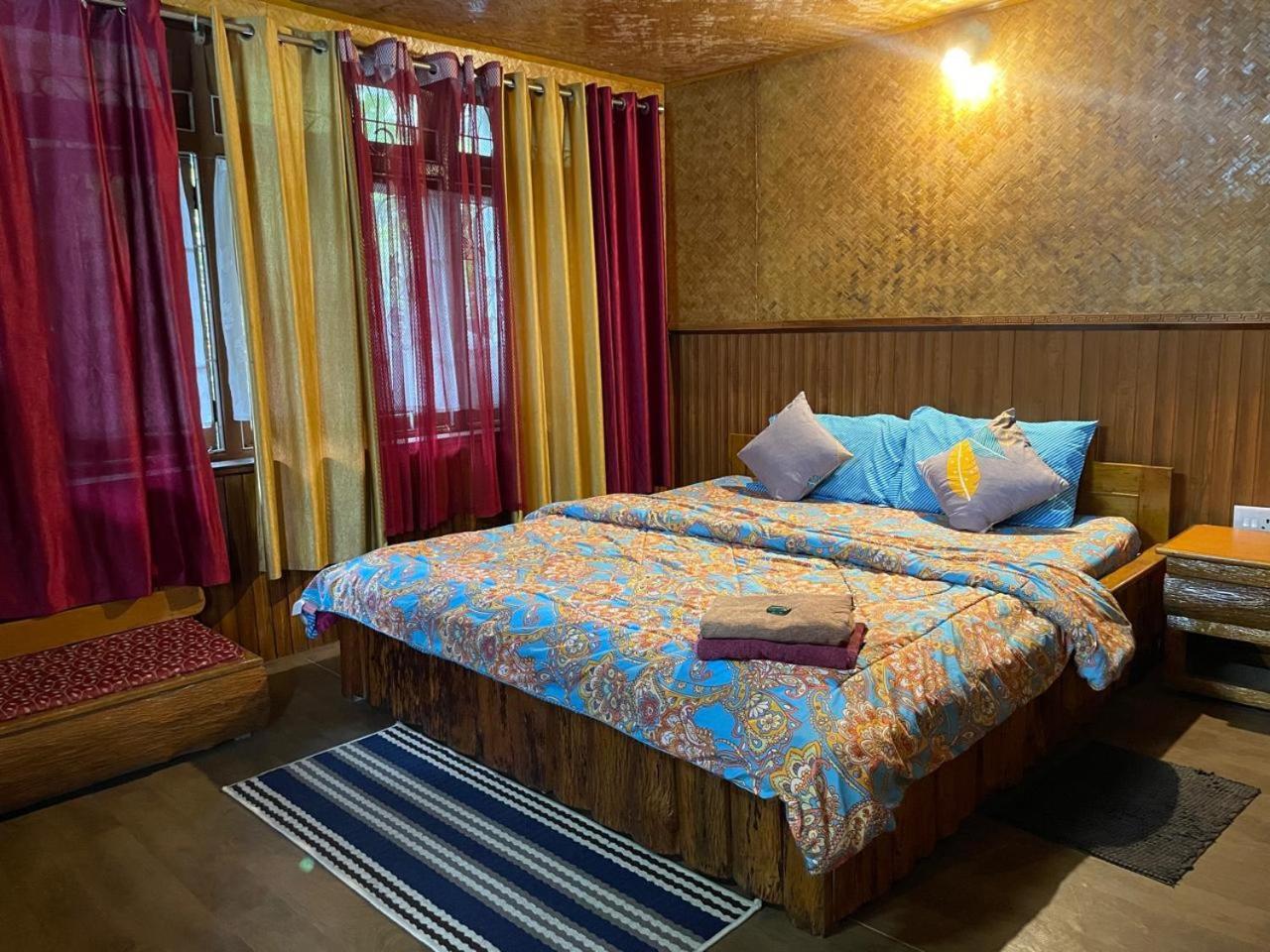 Daragaon Retreat Leilighet Pelling Eksteriør bilde